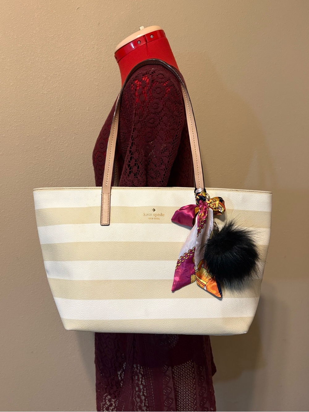 stunning Kate Spade tan/white striped tote with unbranded charm and scarf
